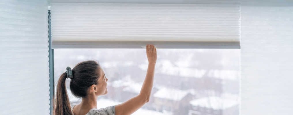 How to Lower Cordless Blinds?
